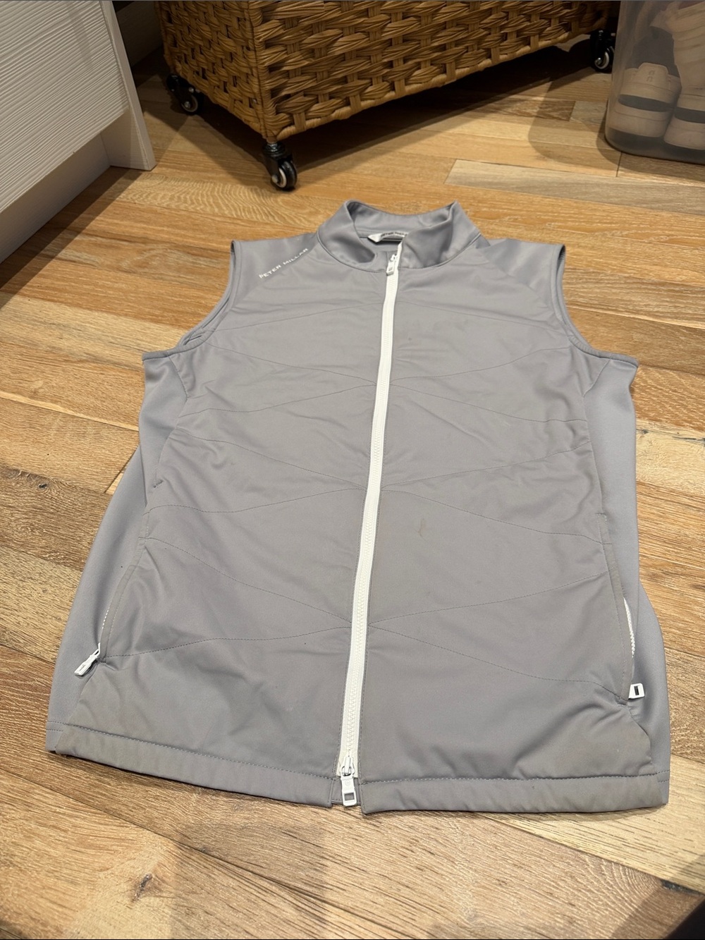Peter Millar Light Gray Sleeveless Zip Vest with White Zipper